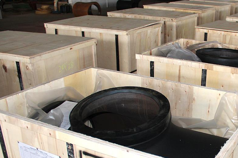 Alloy steel sheets and plates